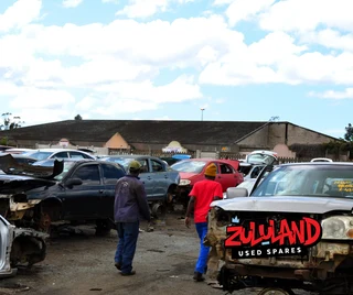 1996 Mazda B-Series 3.0V6 - Stripping for Spares