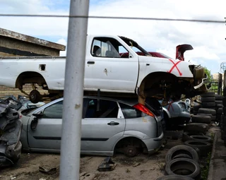 1996 Mazda B-Series 3.0V6 - Stripping for Spares