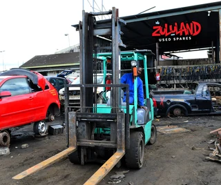 2000 Mazda Etude 1.6 - Stripping for Spares