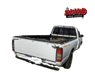 2004 Nissan Hardbody 2.0L - Stripping for Spares