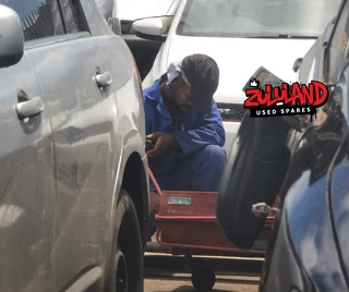 2004 Nissan Hardbody 2.0L - Stripping for Spares