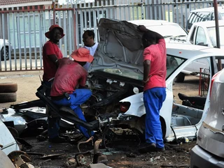 2004 Nissan Hardbody 2.0L - Stripping for Spares