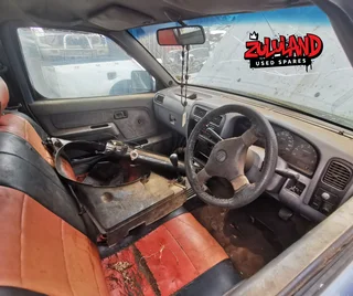 1999 Nissan Hardbody 2.5D - Stripping  for Spares