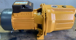 INGCO Water Pump with Auto Controller