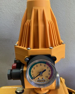 INGCO Water Pump with Auto Controller