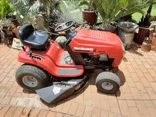 Ride on lawnmowers wanted(Buy all mowers working or not)