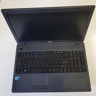 Acer TravelMate 5744 ( Good Condition) Core i3 /4GB/500GB HDD