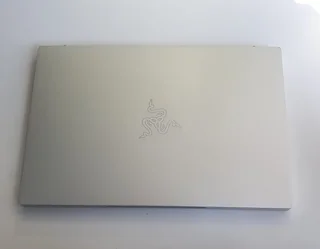 Touchscreen 11th i7/16G/1TB ssd Razer Book 13 Model:RZ09-0357