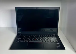 Touchscreen quad Core i5/16GB/512GB Lenovo Thinkpad T14s (Good as new )