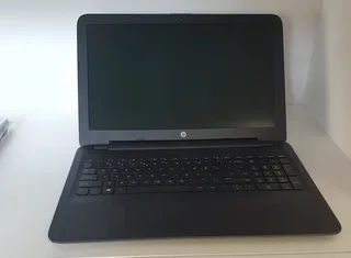 HP 255 G5 Notebook Pc  ( -AMD E2-7110 APU with Radeon R2 Graphics /500GB HDD/4GB)