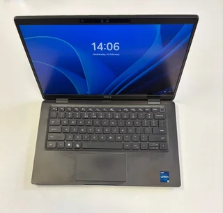 12th Gen Dell Latitude 7330 Core i7/16GB/512GB SSD