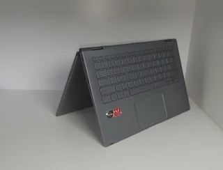 Gaming X360 Touchscreen AMD Ryzen 7 /512GB SSD/16GB Asus Zenbook UX426DA