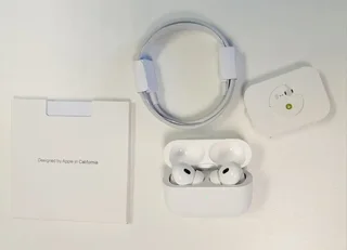 New out box Apple airpods Pro 2nd Gen with Megsafe Case (USB-C)  [Demo Units ]