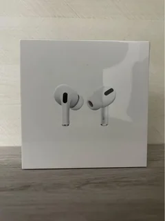 Brand New Sealed Apple airpods Pro 2nd Gen with Megsafe Case (USB-C) 35% Off