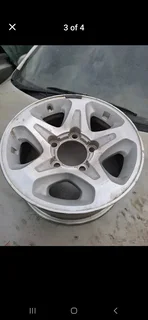 Landcruser 16" rim available 0722-780-724