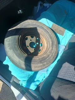 1 x seconds 10&#34; trailer rim plus tyre