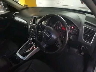 Q5 2.0TDI Quattro 2013model full service history