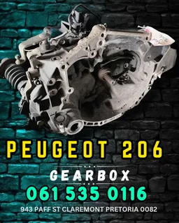 Peugeot 206 gearbox R3500 Call or WhatsApp me 0636348112