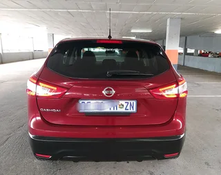 2015 Nissan qashqai 1.2t visia SUV