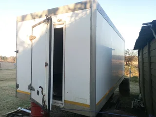 Insulated Fiberglass Truck Body for Sale