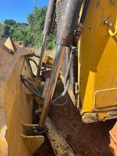 2011 CATERPILLAR D6T STD TRACKED DOZER