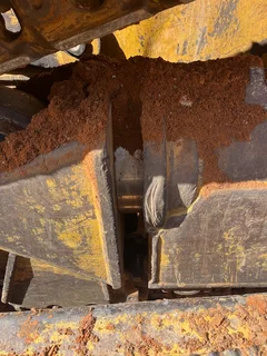 2011 CATERPILLAR D6T STD TRACKED DOZER