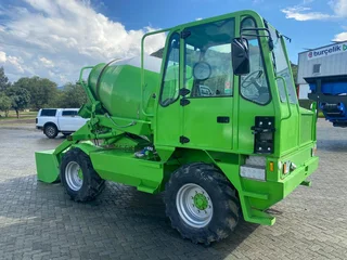 2009 -  Merlo DBM 2500-EV Self-Loading Mixer