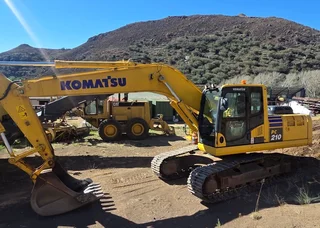 2022 Komatsu Pc210-10mo Tracked Excavator