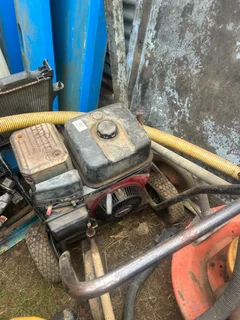 Assorted generators and pressureboukps