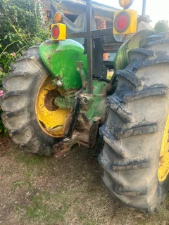 1980 John Deere 1020 tractor