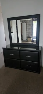 Dressing table