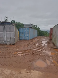 6m and 12m shipping/office containers for sale/ rent