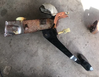 Audi 500 SEL 2.8 V6 (A6 FWD Auto)