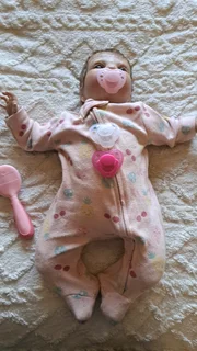 Life like newborn doll,excellent condition