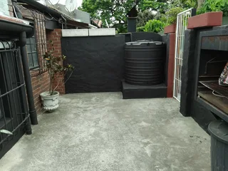 Spacious 2 Bedroom Flat Ashley