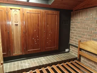 Spacious 2 Bedroom Flat Ashley