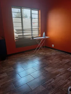 Room to Rent in Beacon Bay