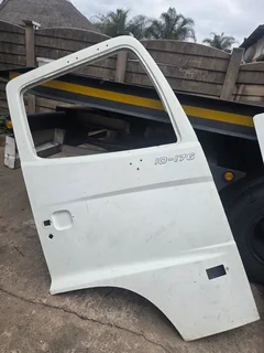 Hino 10-176 door
