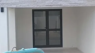 Home and Office Window Tinting - Smash and Grab