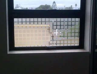 Decorative Window Film &amp; Frosting - Smash and Grab