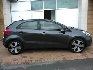 Smash and Grab - Window Tinting Fitment Center