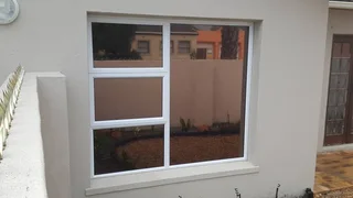 Bronze Reflective Window Tint - Smash and Grab