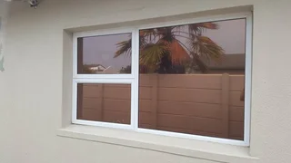 Bronze Reflective Window Tint - Smash and Grab