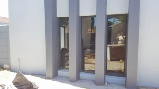 Home and Office Window Tinting - Smash and Grab