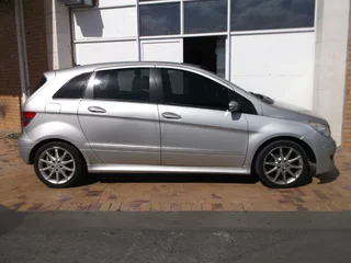 Window Tinting Fitment Center - Smash and Grab