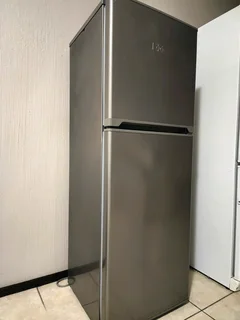 KIC Refrigerator with Freezer. Good working condition guarantee_R1,800
