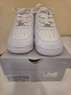 Nike Airforce 1 white