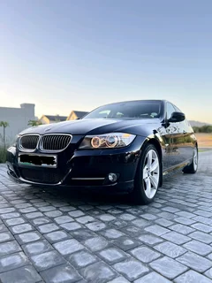 '09 BMW 335i LCi