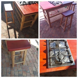 Kitchen centre island with gas hob.