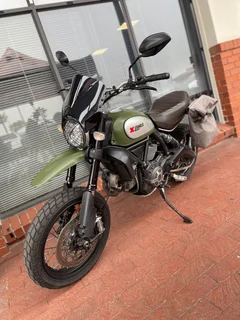 Scrambler 2015 Ducati Urban Enduro